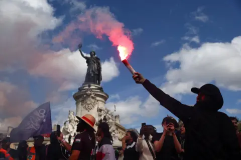 Mass Protests Erupt in France Following New Prime Minister's Appointment