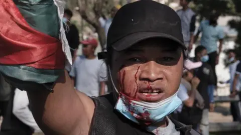Crisis in Madagascar: Attempt to Seize Power Unveiled