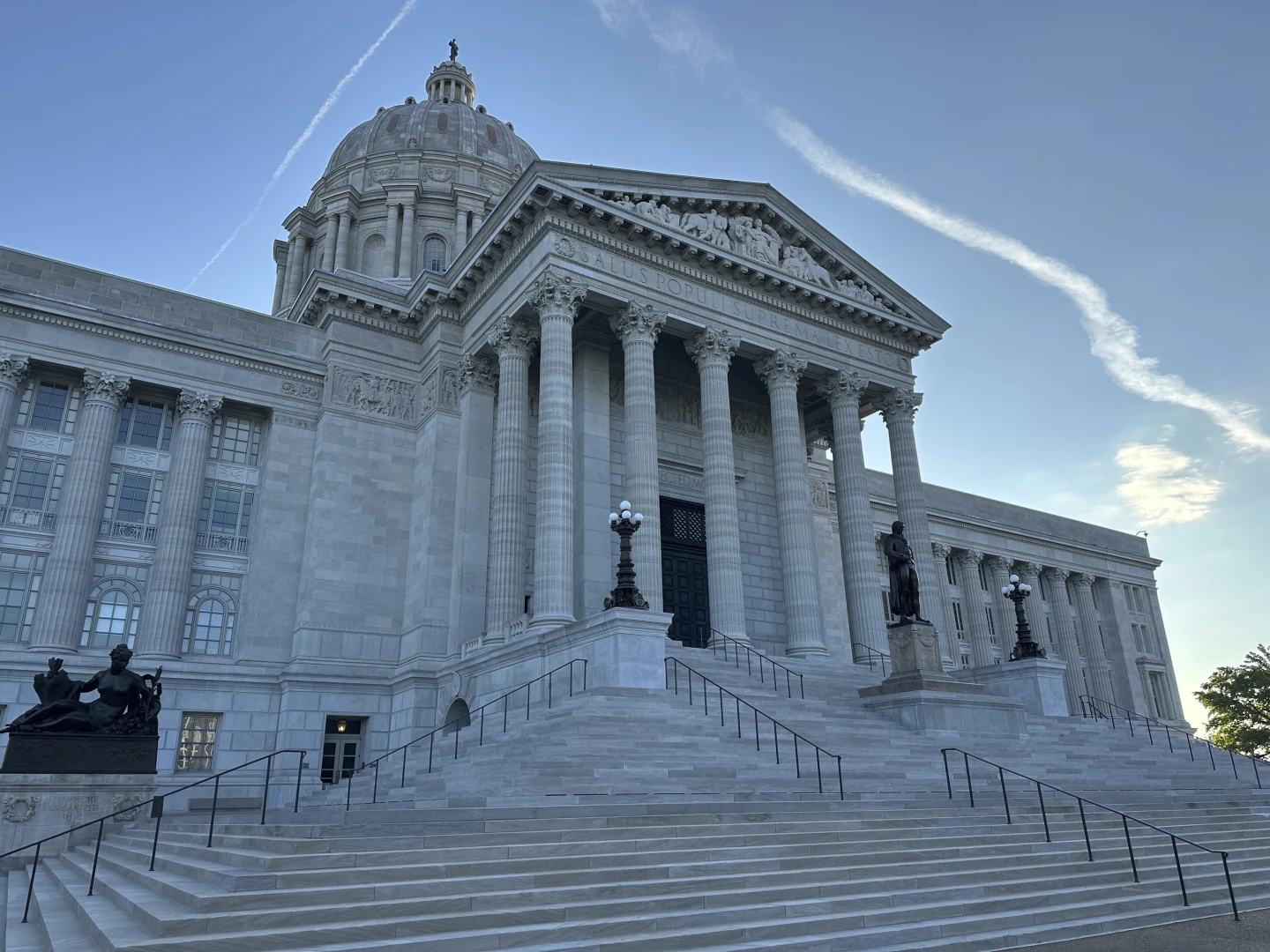 Redistricting Battle Intensifies Ahead of 2026 Elections