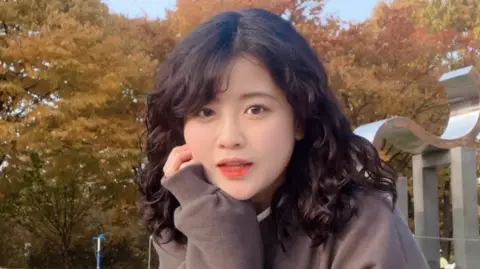 Tributes Pour in for Baek Se-hee, Author of Beloved Memoir, Who Died at 35
