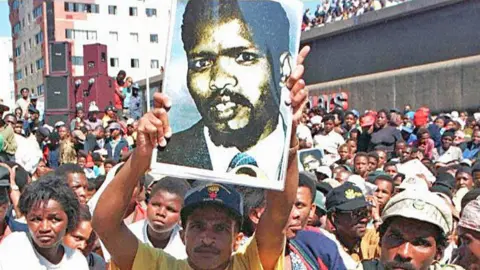 New Inquest Over Steve Biko's Death Sparks Hope for Justice