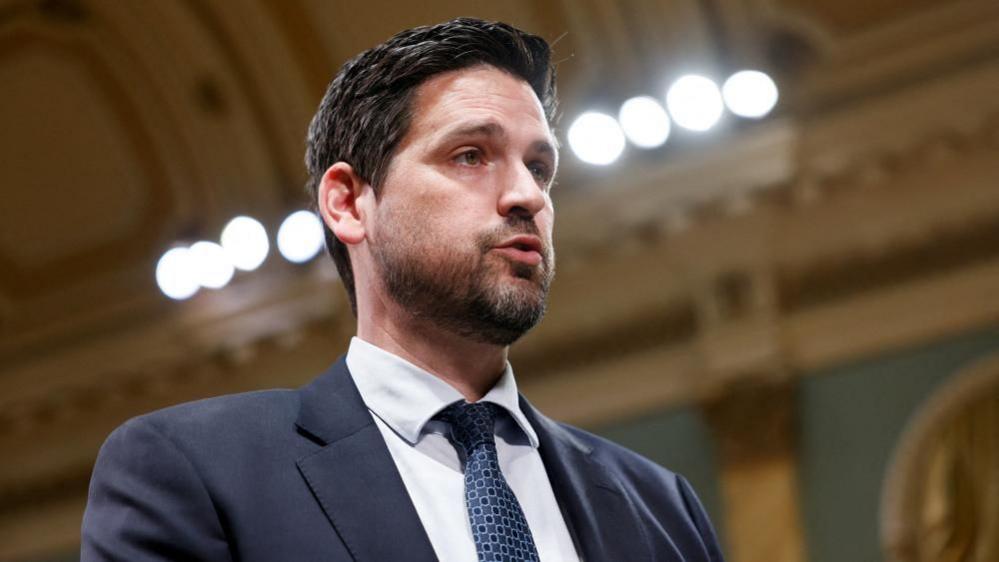 Canada Halts Expansion of Assisted Dying to Patients with Mental Illness