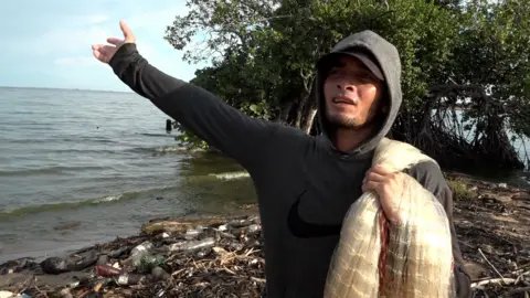 Venezuelan Fishermen Fear for Their Lives After U.S. Military Strikes